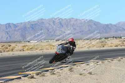 media/Jan-10-2025-CVMA Friday Practice (Fri) [[489e0da257]]/Group 4 and Trackday/Session 2 (Turn 4 Inside)/